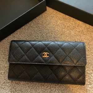 Chanel classic flap wallet in caviar leather